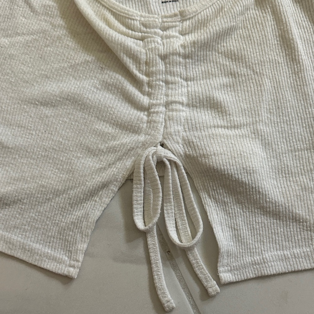 White Ribbed Crop Top - Picture 3 of 4